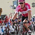 Kim Kirchen, Frank und Andy Schleck �berqueren fast gleichzeitig die Ziellinie w�hrend der ersten Etappe der Tour de Suisse 2006